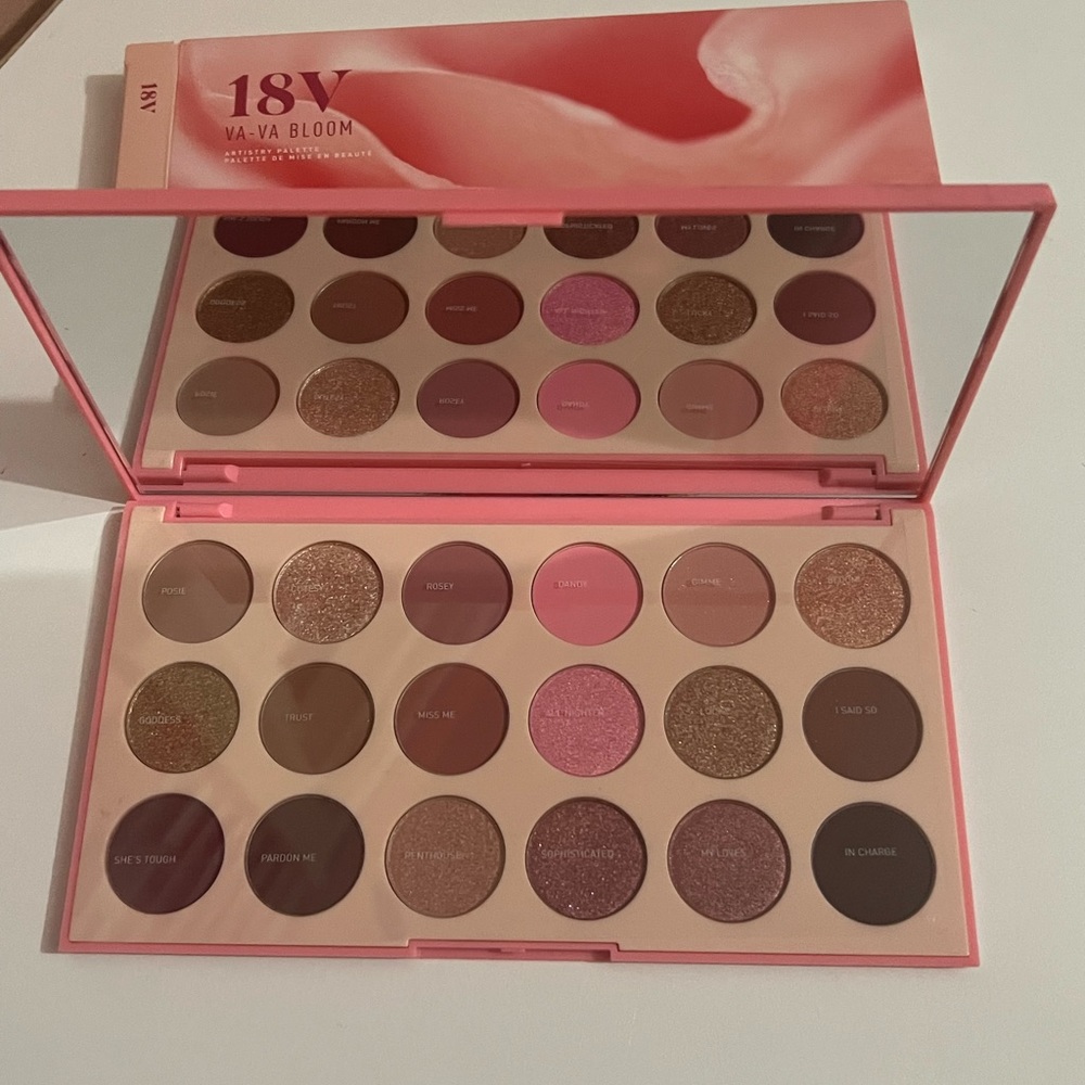 MORPHE VA VA BLOOM 18V Eyeshadow Palette, NIB